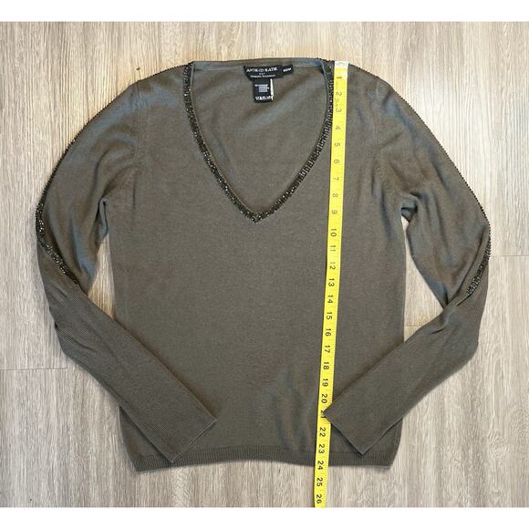 Antik Batik 100% Cashmere Beaded VNeck Sweater Size M, Luxury Boho Chic Pullover - Picture 4 of 6